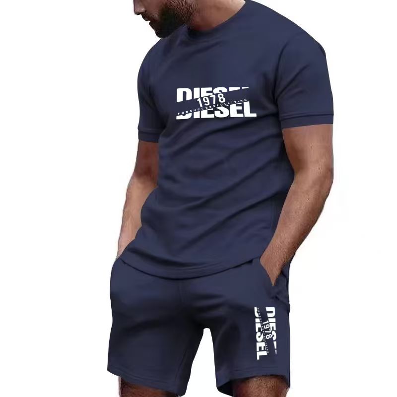Mens Fashion Clothes - Conjunto de camiseta y pantalones cortos